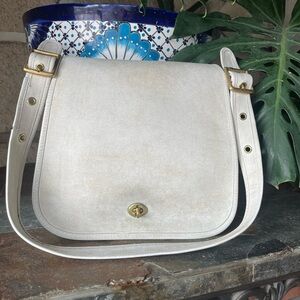 SOLD Vintage Coach NYC🗽 Bone Pre-registration Stewardess 9525 bag